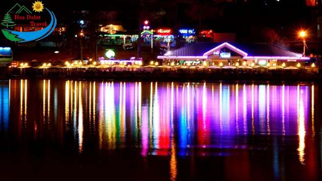 Hồ Xuân Hương Đà Lạt đẹp về đêm
