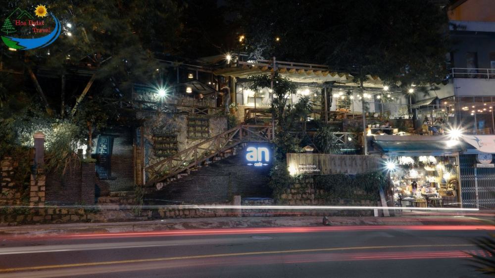 An Café Đà Lạt về đêm
