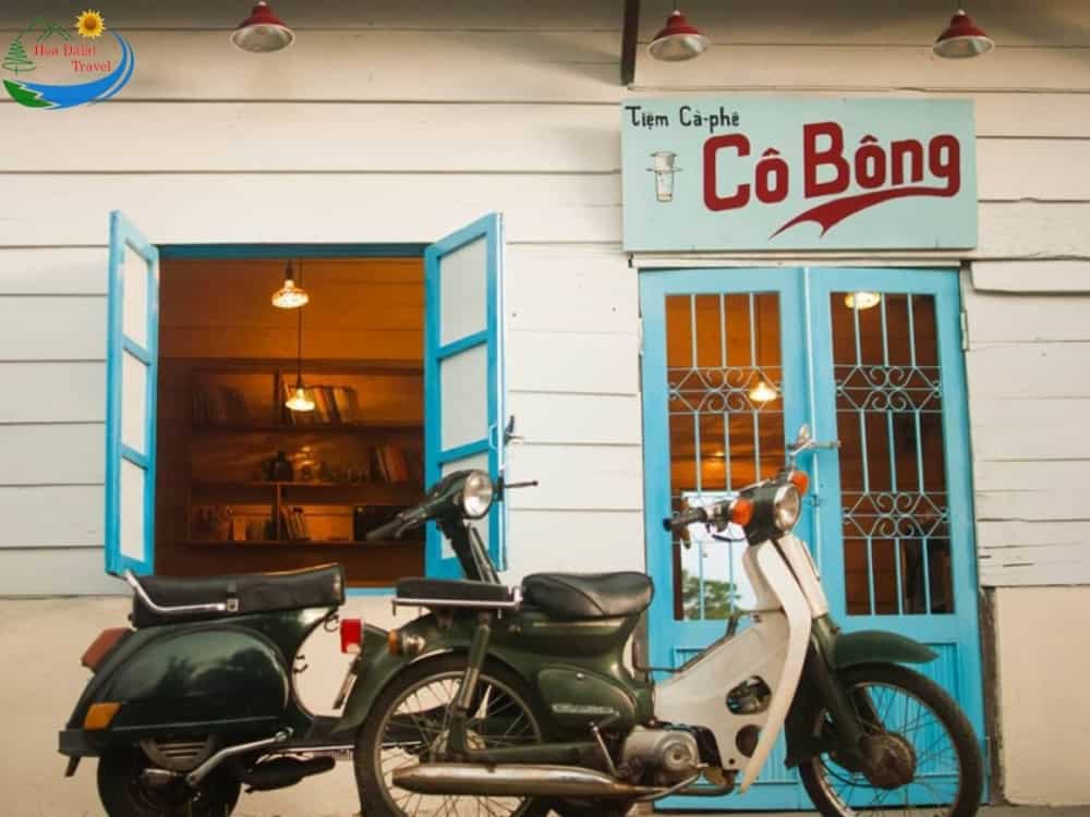 Tiệm cà phê cô Bông Đà Lạt