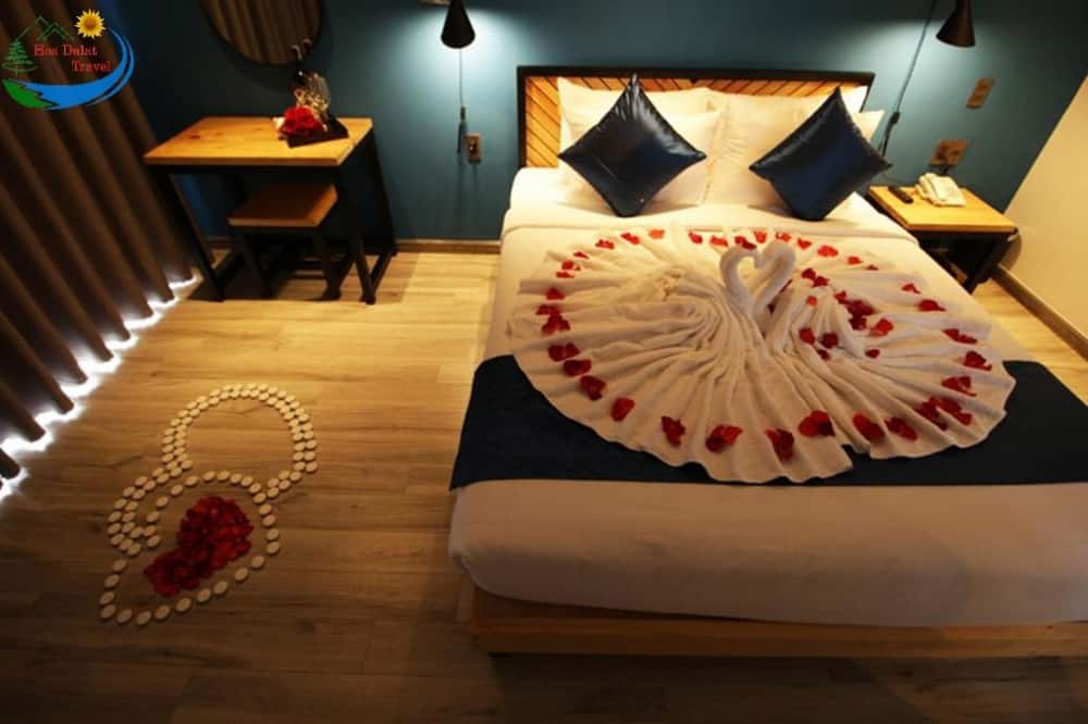 Phòng có giường Queen Canary Dalat Hotel