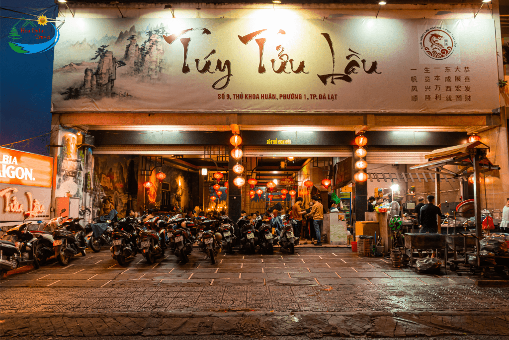 Quán nướng Tuý Tửu Lầu là quán nướng rất nổi tiếng ở Đà Lạt