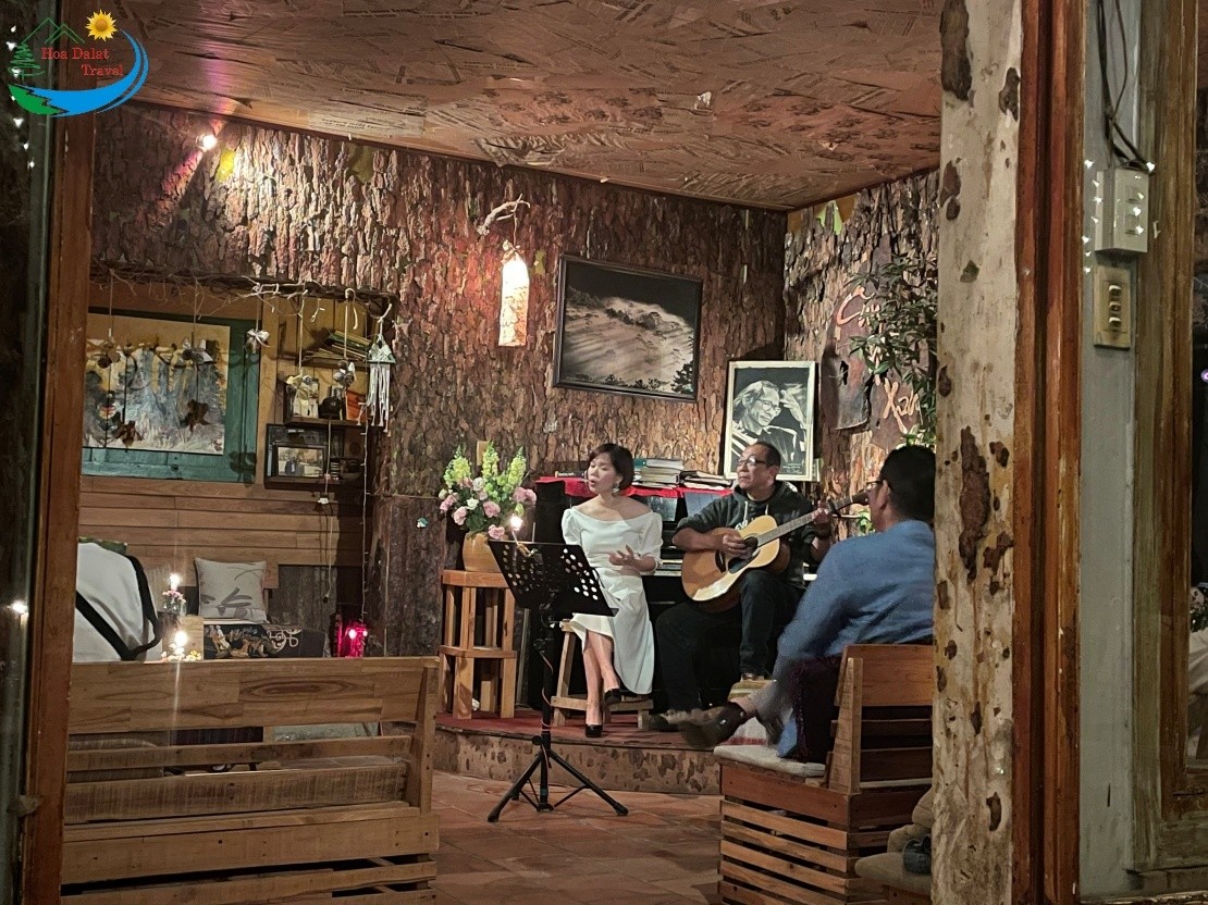 Cafe Guitar Mộc Căn Nhà Xưa acoustic