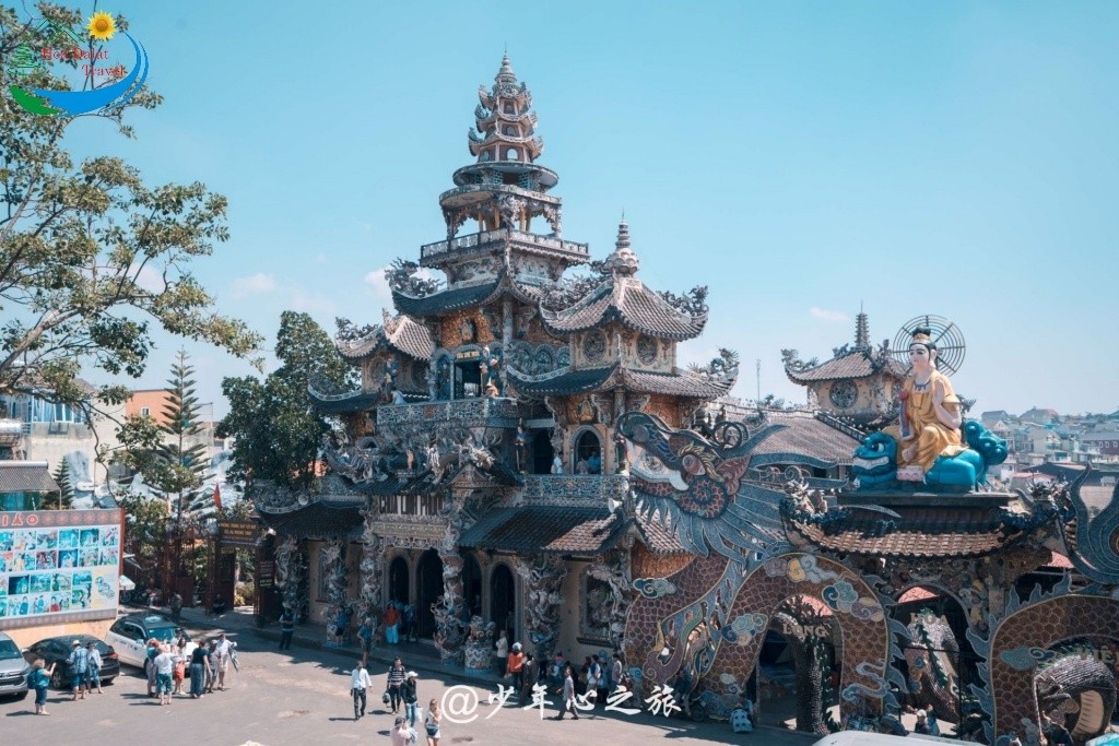Kiến trúc chùa Ve Chai