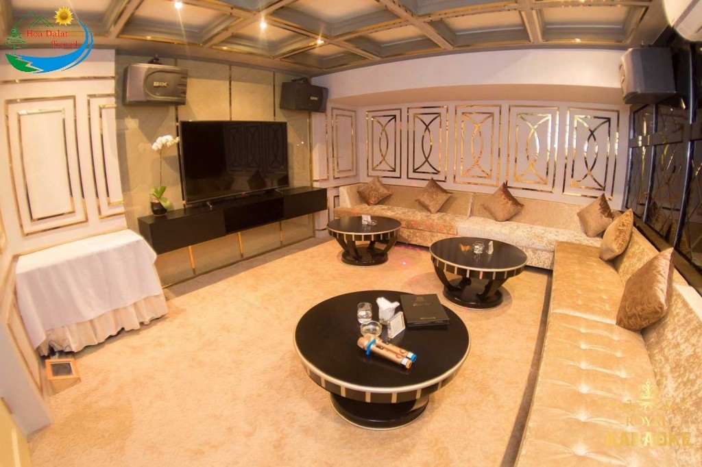 Phòng karaoke Hoàng Gia Du Parc Hotel