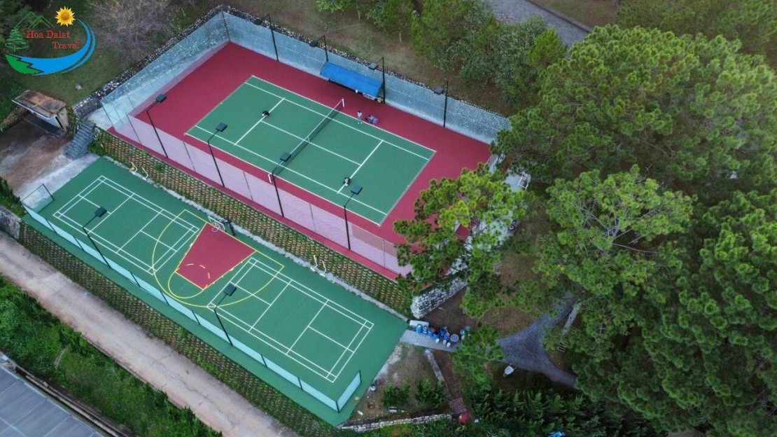 Sân tennis ở Terracotta