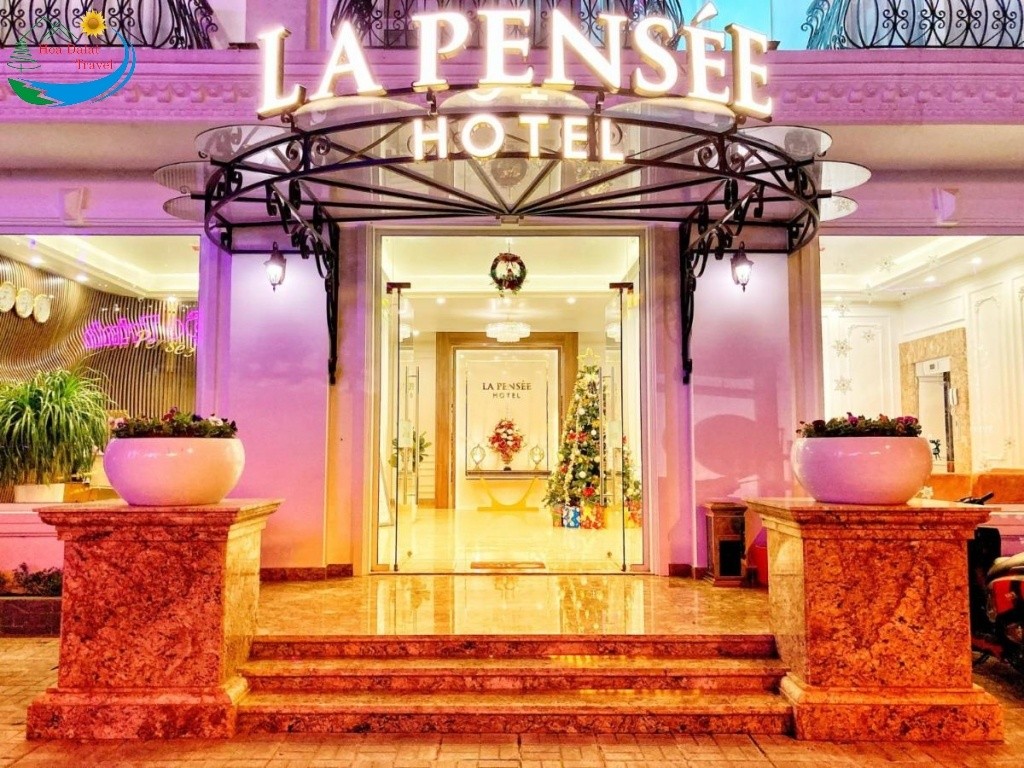 Khách sạn La Pensee