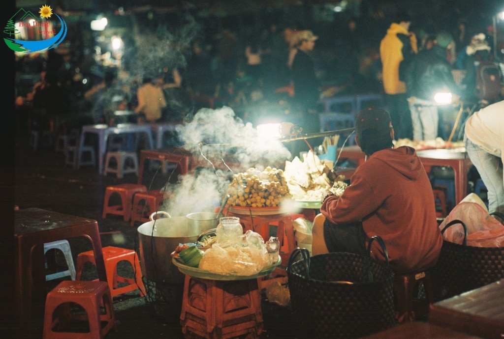 Ngày nay chợ đêm Đà Lạt đã trở thành một điểm du lịch nổi tiếng